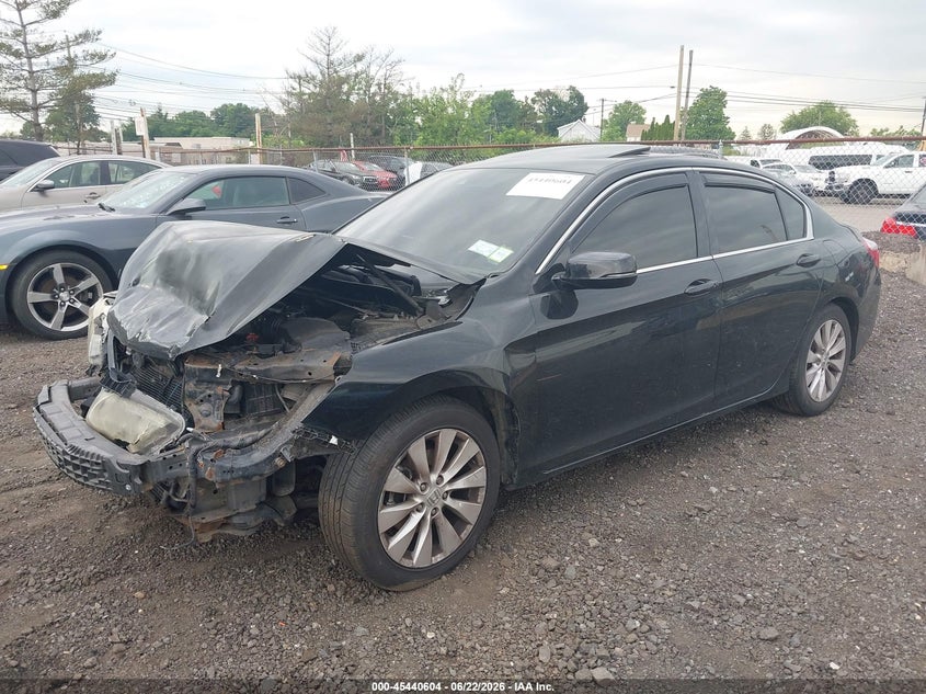 HONDA ACCORD 2015 VIN 1HGCR3F85FA033484