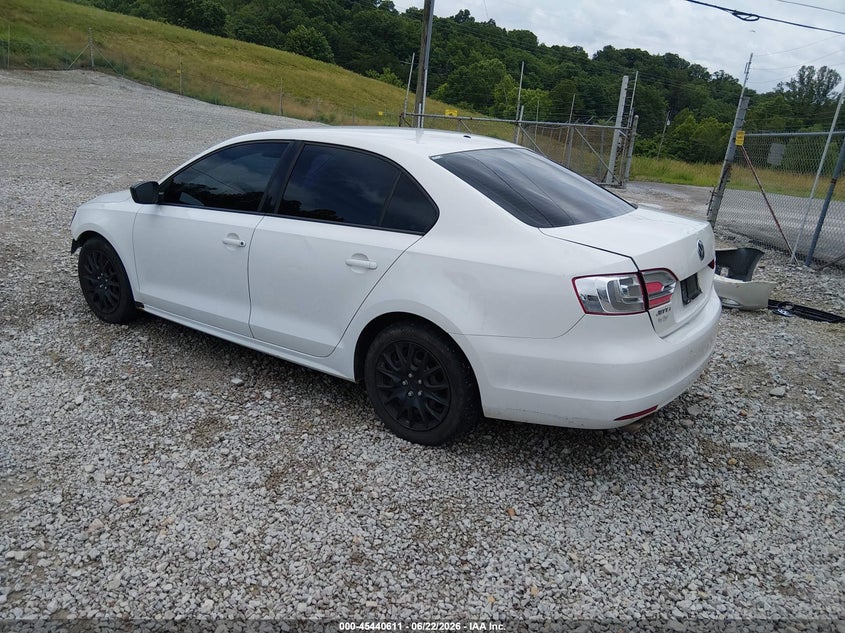 AtlanticExpress - Volkswagen Jetta