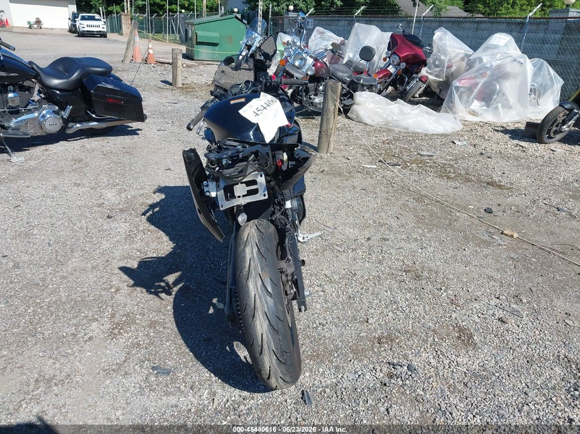 2023 Yamaha Yzfr3 A VIN: MH3RH18Y1PK013534 Lot: 45440616