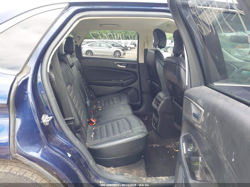 2016 FORD EDGE auction photo 8