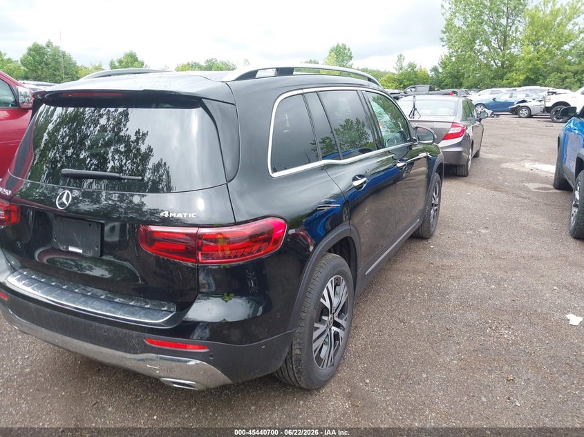 2024 MERCEDES-BENZ GLB 250 — zdjęcie 4