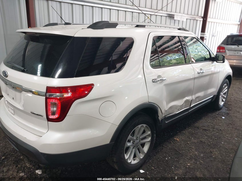 2013 FORD EXPLORER auction photo 6