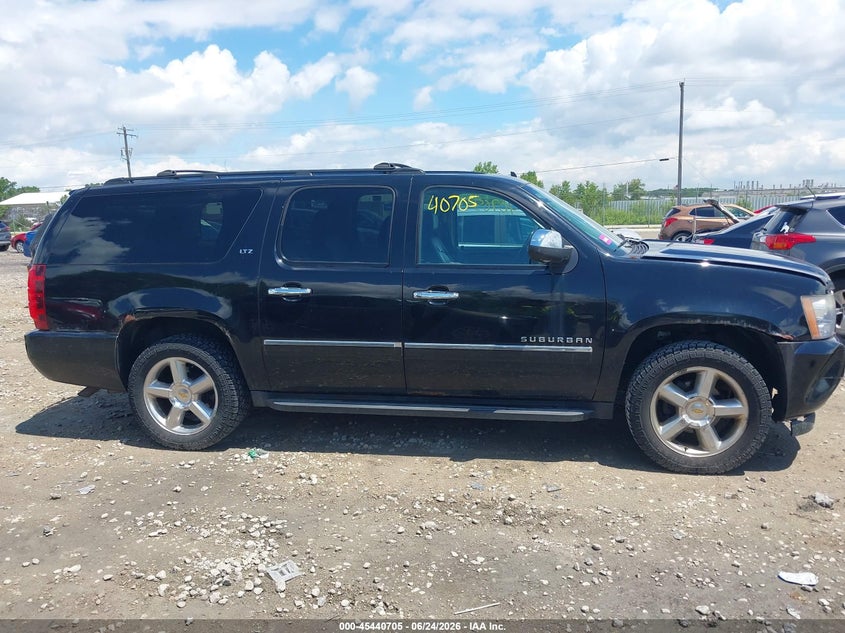 AtlanticExpress - Chevrolet Suburban 1500