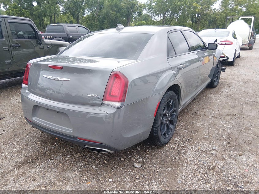Vin: 2c3ccagg8hh612956, lot: 45938869, chrysler 300 300s awd 20174
