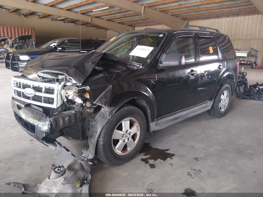 2010 Ford Escape Xlt 1FMCU0DG8AKC75772 photo 1