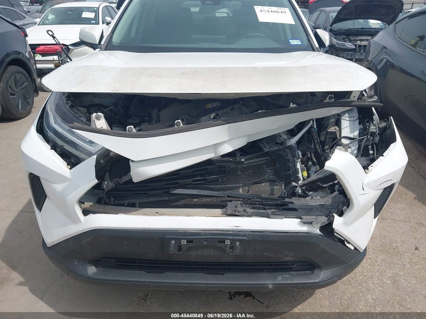 2022 TOYOTA RAV4 auction photo 6