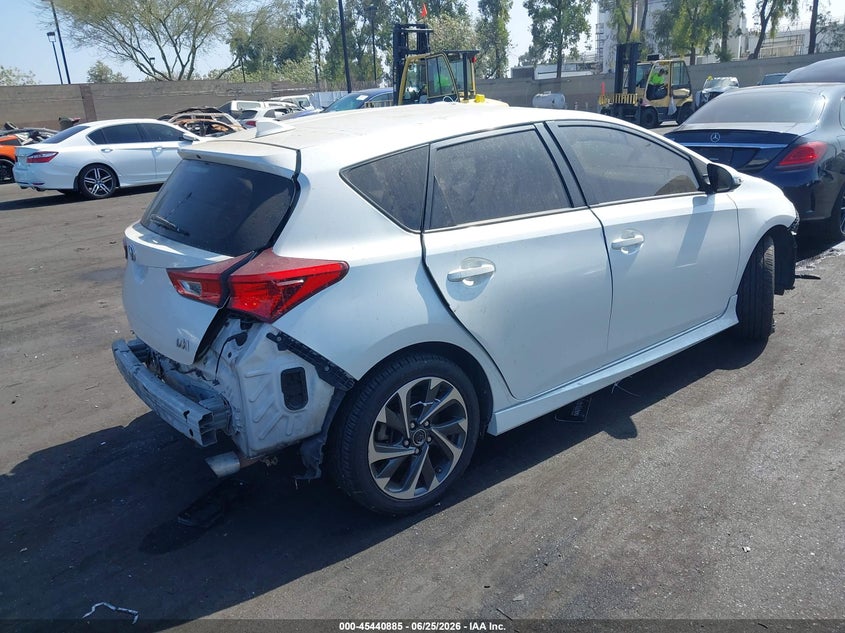 Vin: jtnkarje5jj556798, lot: 45938994, toyota corolla im 20184
