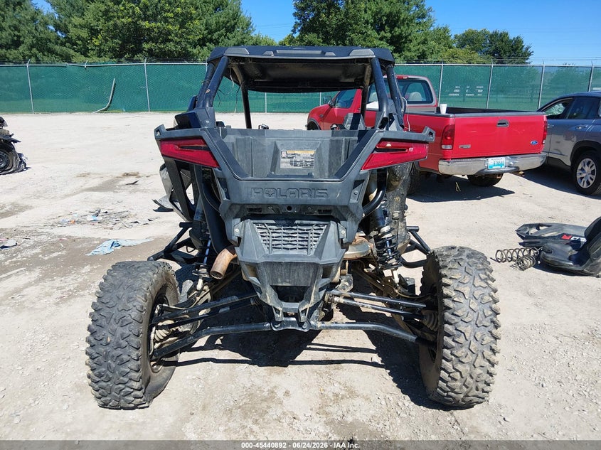 2023 Polaris Rzr Turbo R Sport VIN: 3NSGAE92XPG390557 Lot: 45440892