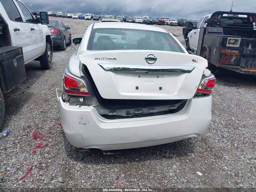 2015 NISSAN ALTIMA auction photo 6