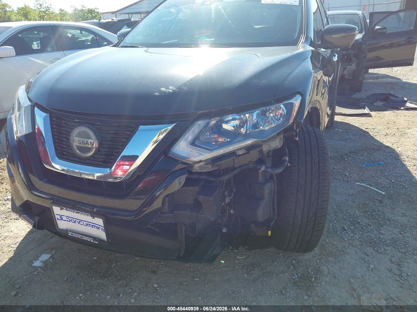 NISSAN ROGUE 2018 VIN JN8AT2MV6JW321203