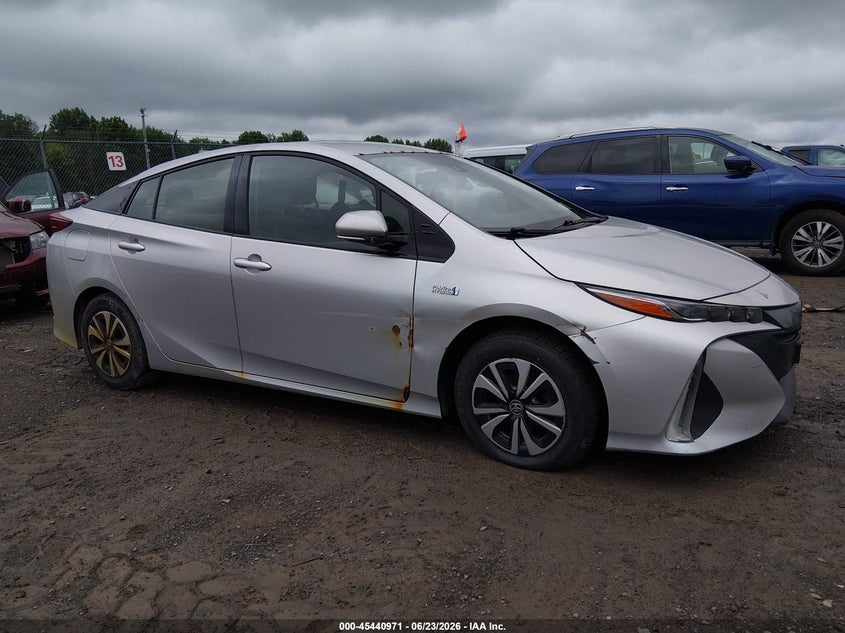 2017 TOYOTA PRIUS HATCHBACK 1.8L I-4 DOHC, VVT, 95HP