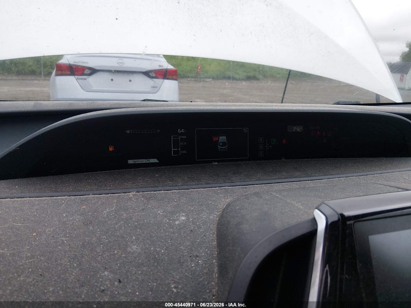 2017 TOYOTA PRIUS HATCHBACK 1.8L I-4 DOHC, VVT, 95HP