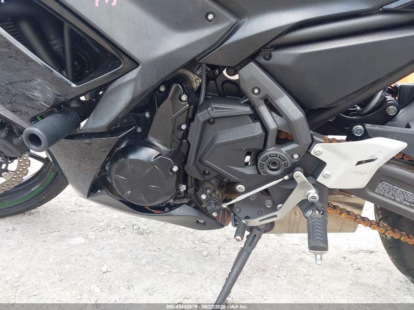 2025 Kawasaki Ex650 R VIN: ML5EXER19SDAF9546 Lot: 45440979