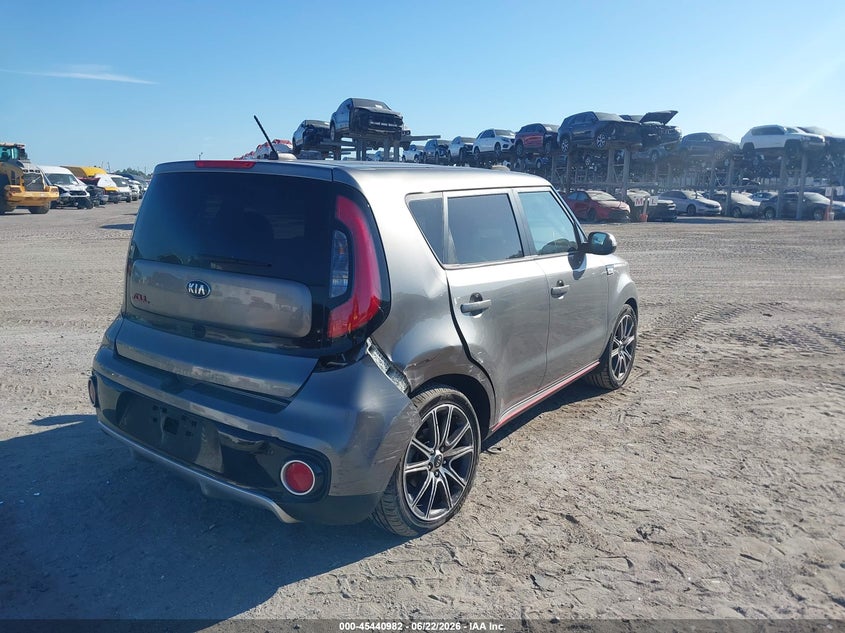 2018 KIA SOUL auction photo 4