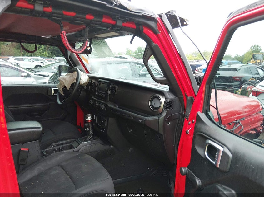 2018 JEEP WRANGLER UNLIMITED auction photo 5