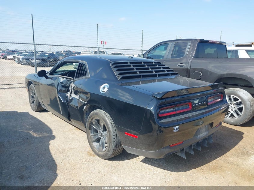 Vin: 2c3cdzag3jh245636, lot: 45939204, dodge challenger sxt 20183