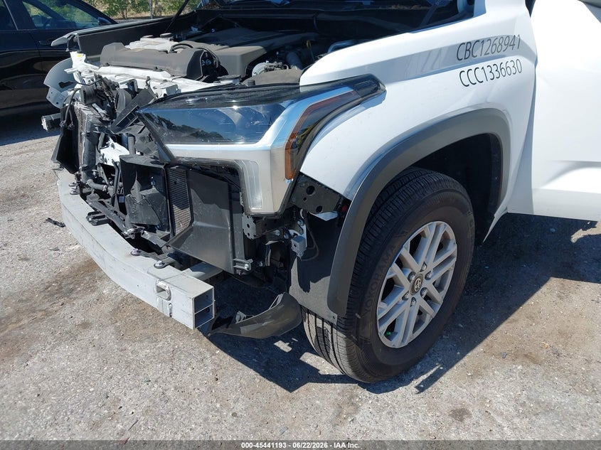 2025 TOYOTA TUNDRA auction photo 6