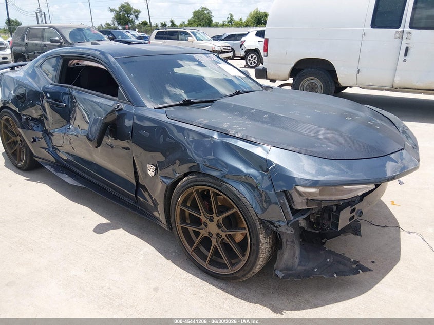 2019 CHEVROLET CAMARO 1LS