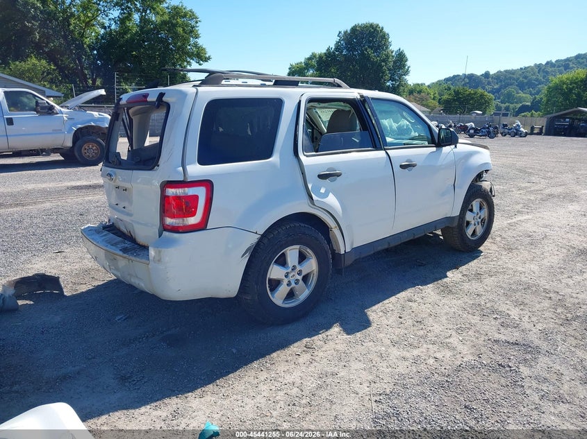 Vin: 1fmcu0d71akc69263, lot: 45939365, ford escape xlt 20104