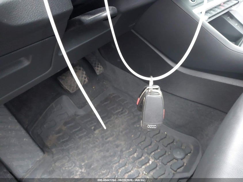 2021 AUDI Q3 PREMIUM 40 TFSI QUATTRO TIPTRONIC — Photo 11