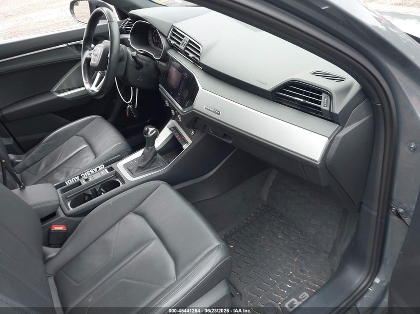 2021 AUDI Q3 PREMIUM 40 TFSI QUATTRO TIPTRONIC — Photo 5