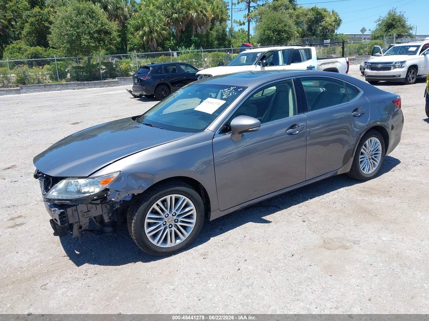 Vin: jthbk1gg6f2205782, lot: 45939388, lexus es 350 20152