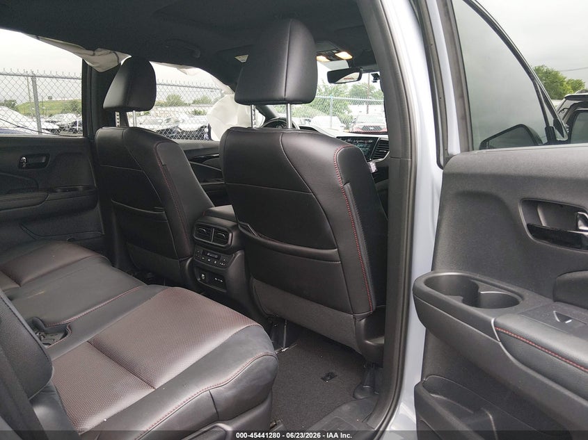 2025 Honda Passport Awd Black VIN: 5FNYF8H89SB015899 Lot: 45441280