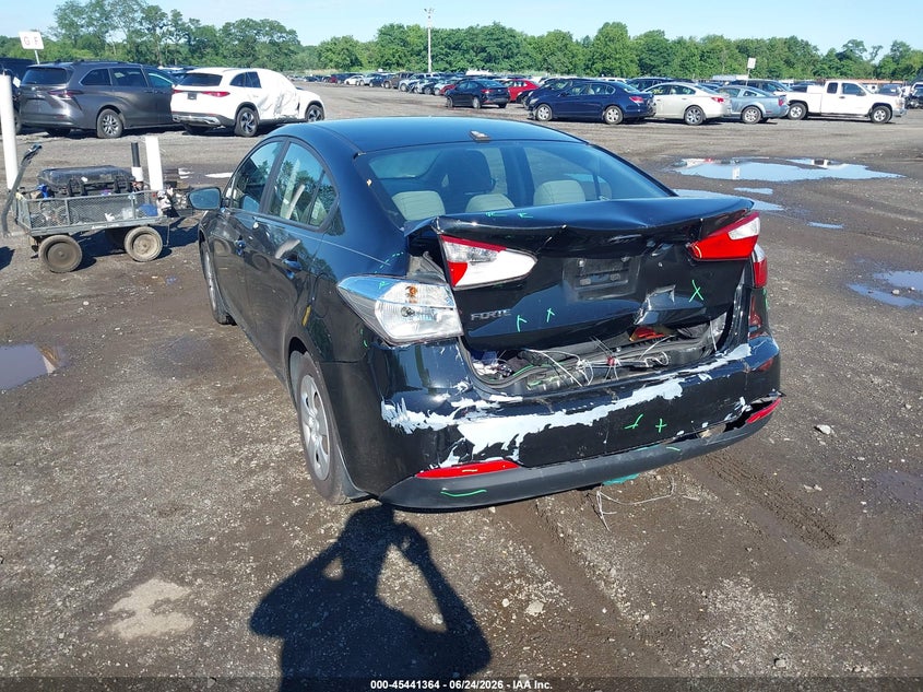 2016 KIA FORTE auction photo 6
