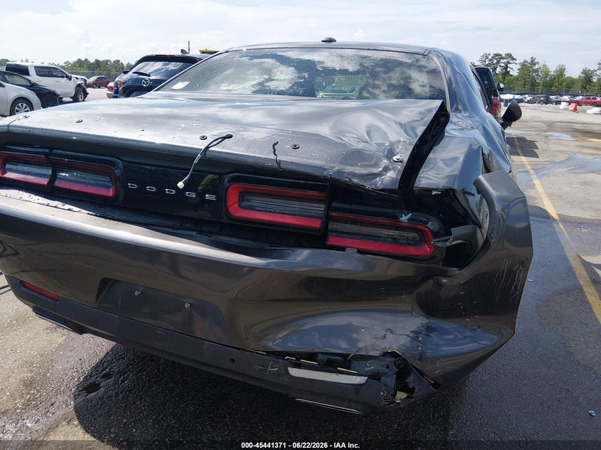 2022 DODGE CHALLENGER auction photo 6