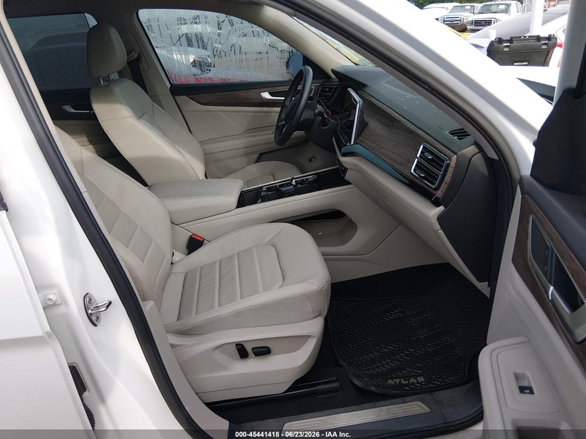 2025 VOLKSWAGEN ATLAS auction photo 5