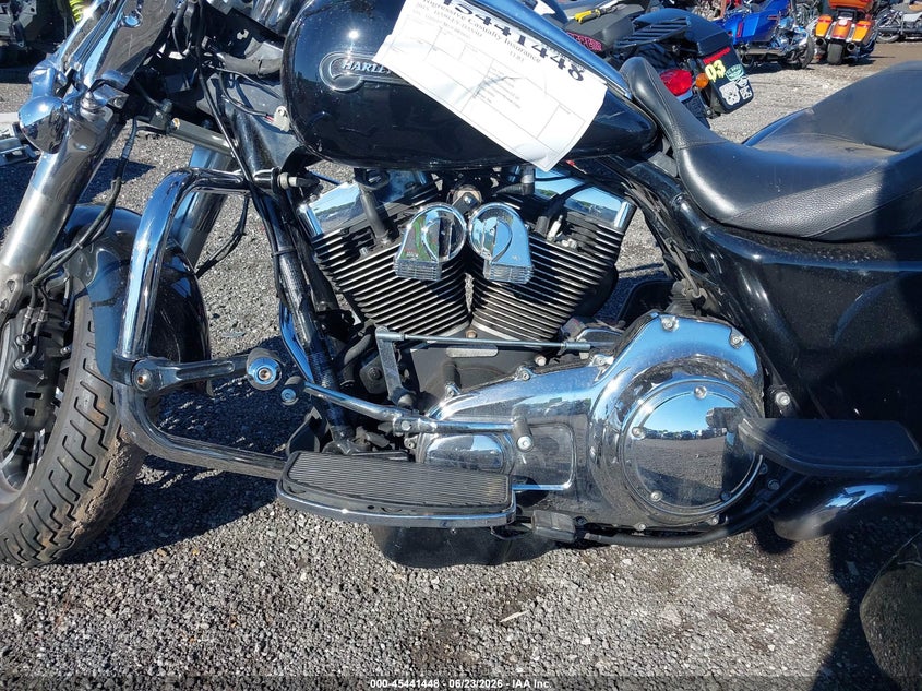 2015 Harley-Davidson Flrt Free Wheeler VIN: 1HD1MCM14FB850643 Lot: 45441448