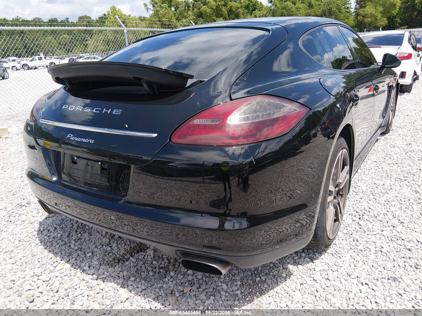 Vin: wp0aa2a77bl010471, lot: 45939565, porsche panamera 4 20114