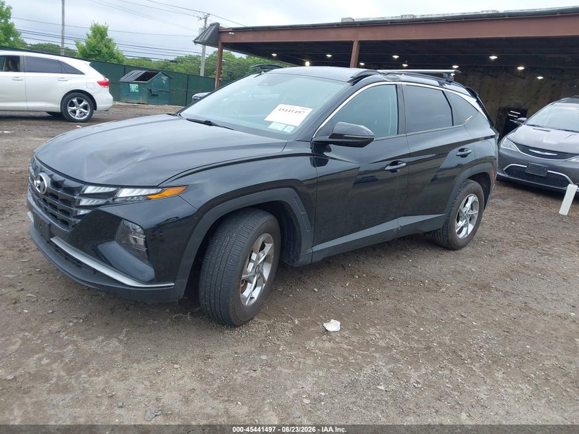 2023 HYUNDAI TUCSON auction photo 2