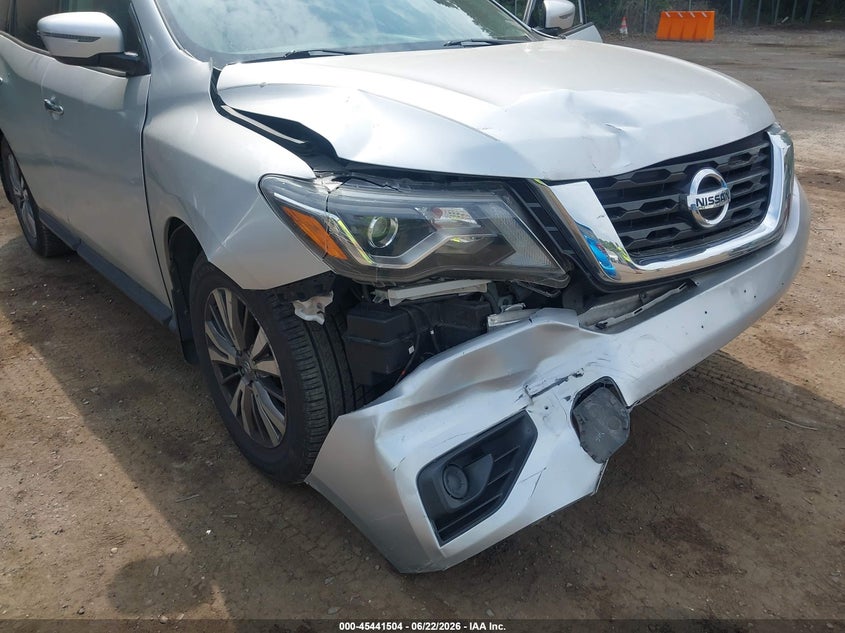 2018 NISSAN PATHFINDER auction photo 6