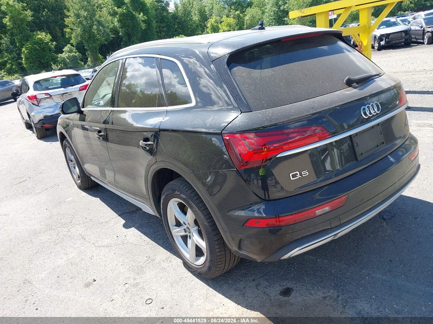 Vin: wa1aaafy9m2078169, lot: 45939638, audi q5 premium 45 tfsi quattro s tronic 20213