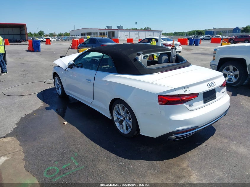 Vin: wau2agf55nn004392, lot: 45939665, audi a5 cabriolet premium 45 tfsi quattro s tronic 20223