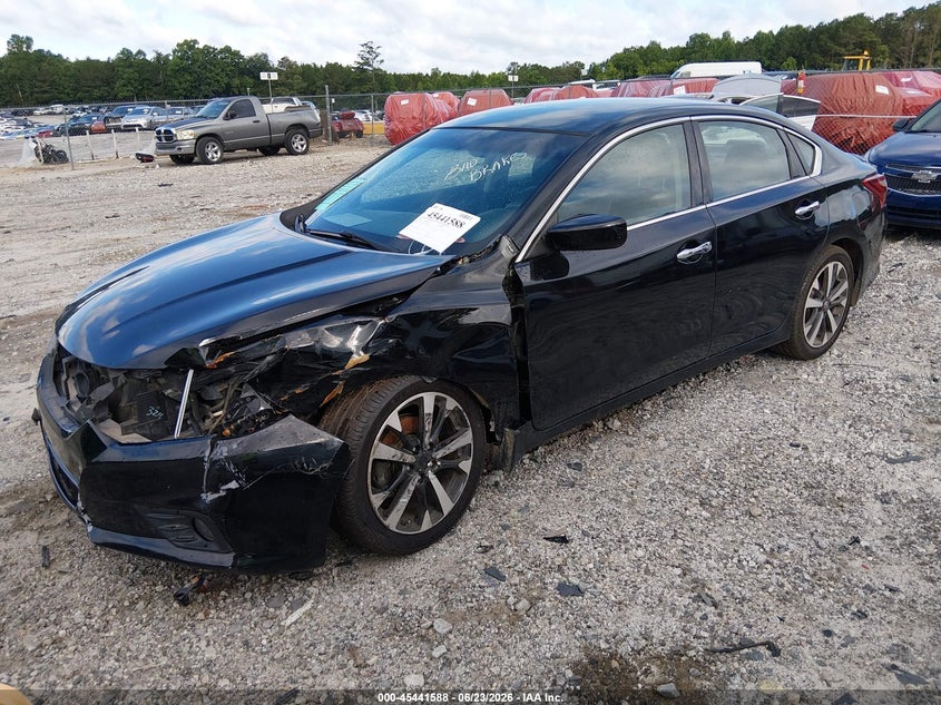 2018 NISSAN ALTIMA auction photo 2