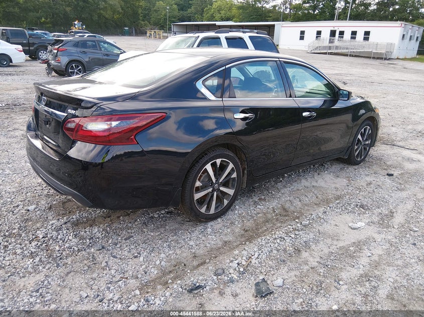 2018 NISSAN ALTIMA auction photo 4