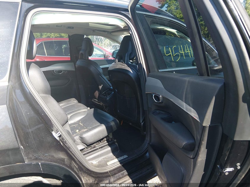 2018 Volvo Xc90 T5 Momentum VIN: YV4102CK4J1337681 Lot: 45441604