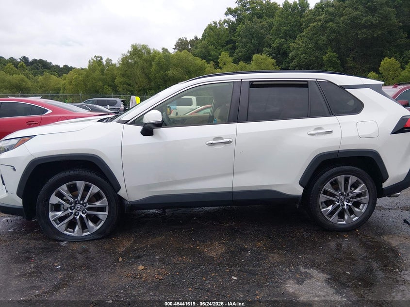 2022 TOYOTA RAV4 LIMITED — Фото 14