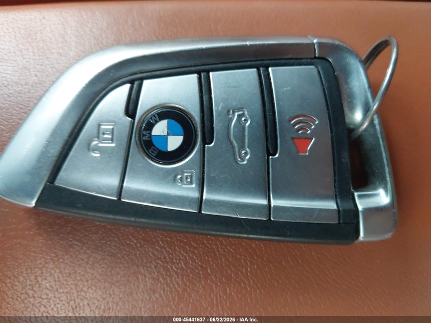 2021 BMW M5 VIN: WBS83CH04MCF63309 Lot: 45441637