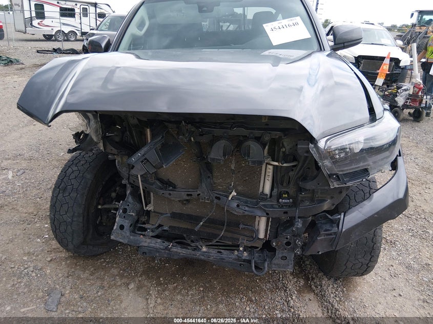 2022 TOYOTA TACOMA auction photo 6