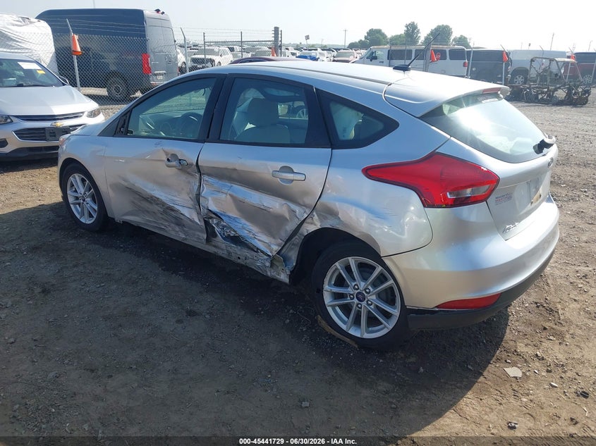 Vin: 1fadp3k27hl265107, lot: 45939838, ford focus se 20173