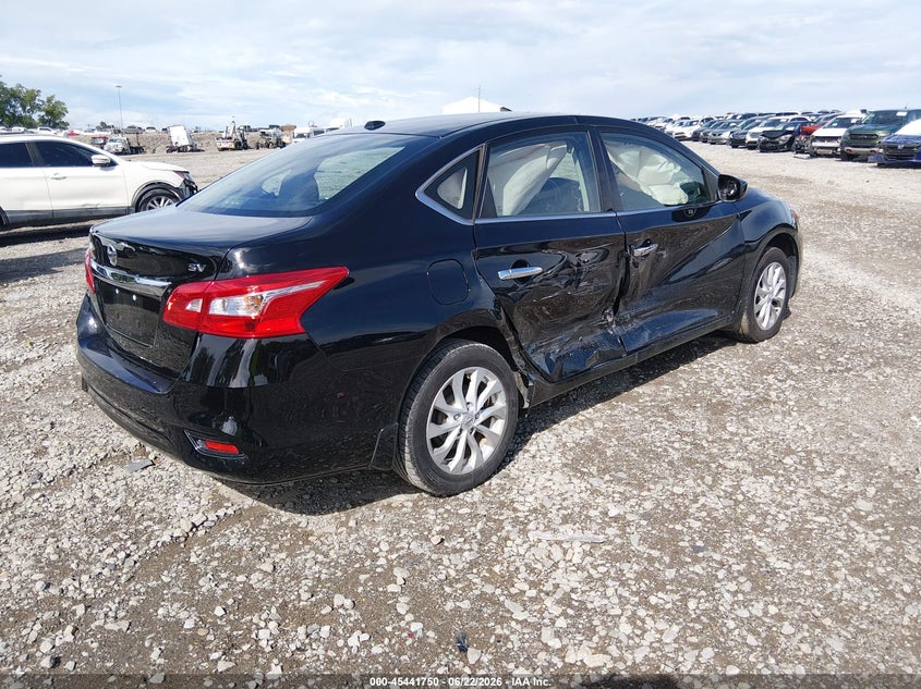 2019 NISSAN SENTRA auction photo 4