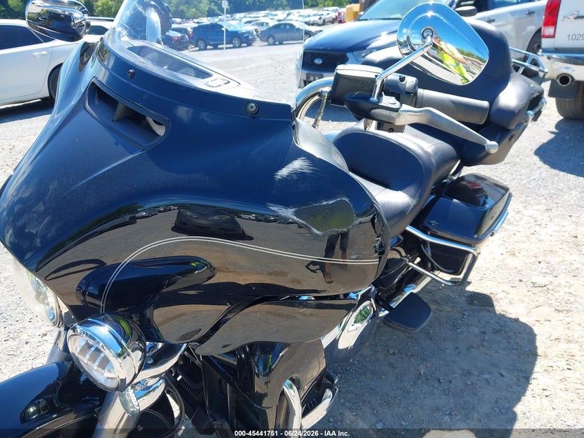 2016 Harley-Davidson Flhtcu Ultra Classic Electra Gld VIN: 1HD1FCM30GB626444 Lot: 45441751