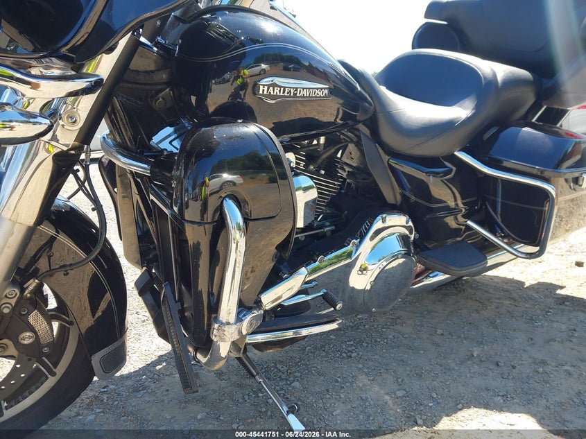 2016 Harley-Davidson Flhtcu Ultra Classic Electra Gld VIN: 1HD1FCM30GB626444 Lot: 45441751