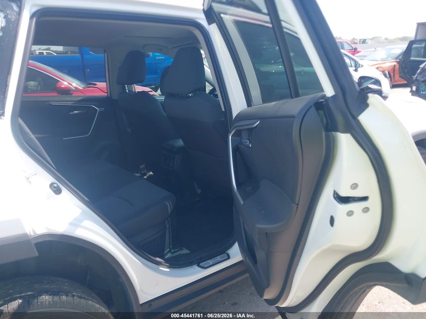 2025 TOYOTA RAV4 HYBRID auction photo 8