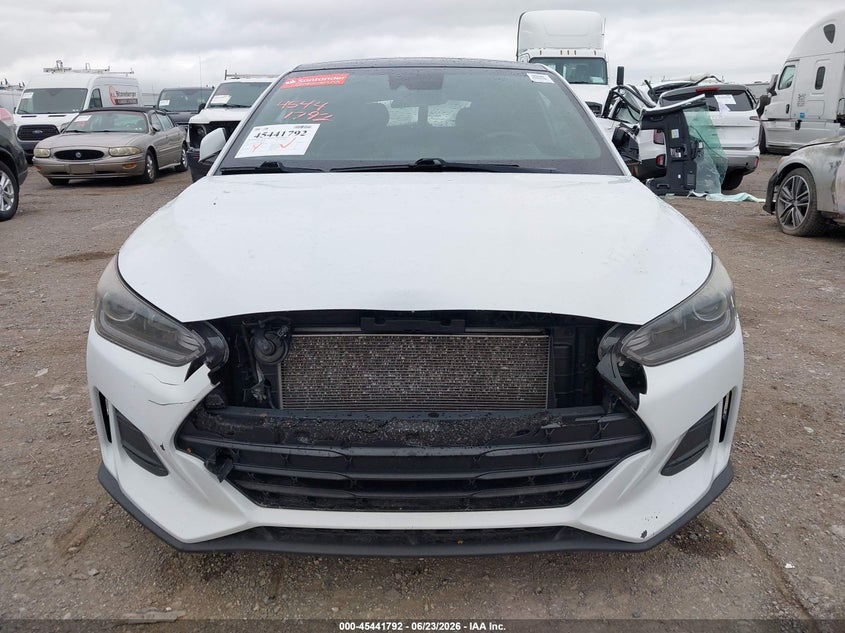 2019 Hyundai Veloster 2.0/2.0 Premium VIN: KMHTG6AF7KU003841 Lot: 45441792