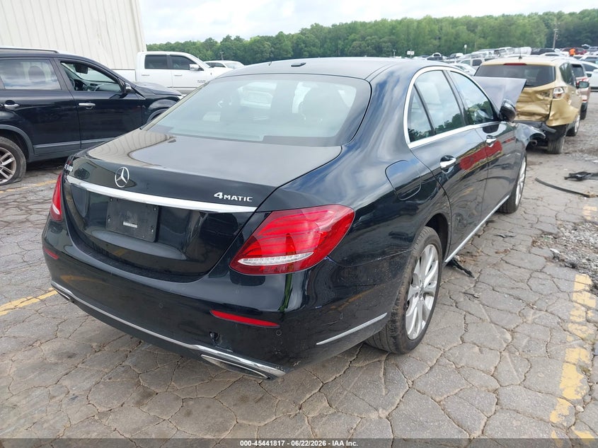 2017 MERCEDES-BENZ E 300 auction photo 4