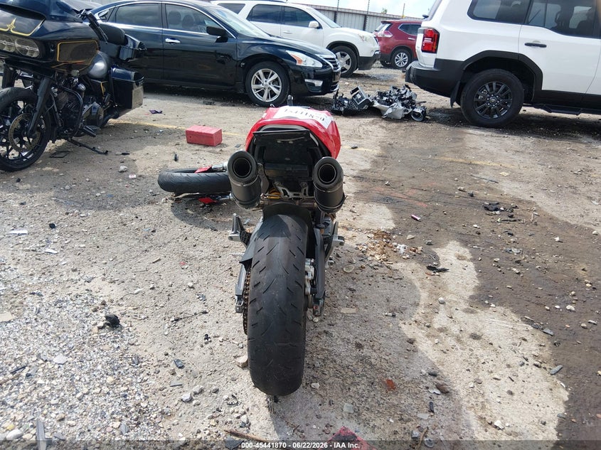 2009 Ducati Monster 696 VIN: ZDM1RADN79B022721 Lot: 45441870